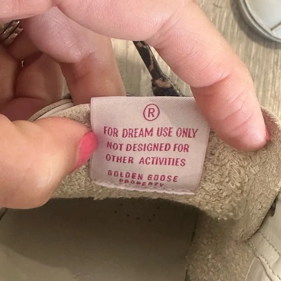 Golden Goose Hi Star 💫 🖤 ⭐️ - Picture 11 of 14